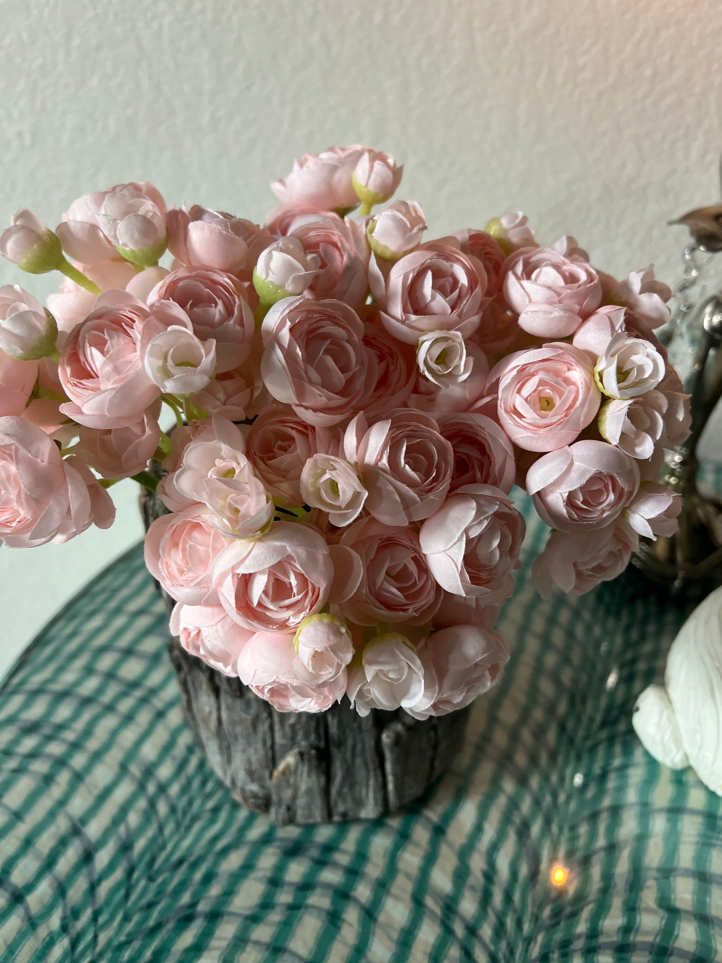 RANUNCULUS BUSH