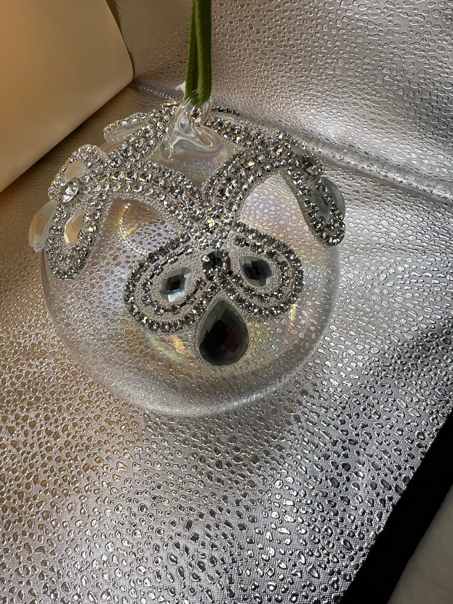 SNOWFLAKE ORNAMENT ENHANCER