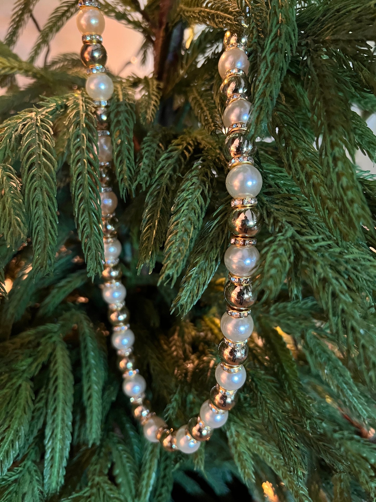 5' Pearl and Rhinestone Garland
