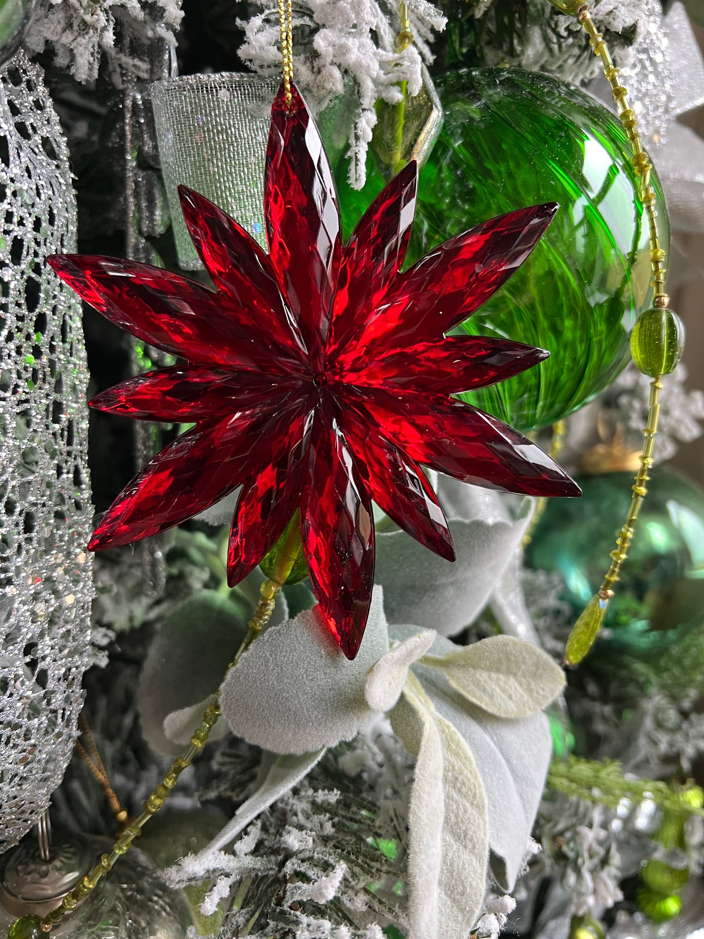 4" ACRYLIC/JEWEL POINSETTIA ORNAMENT ( RED)