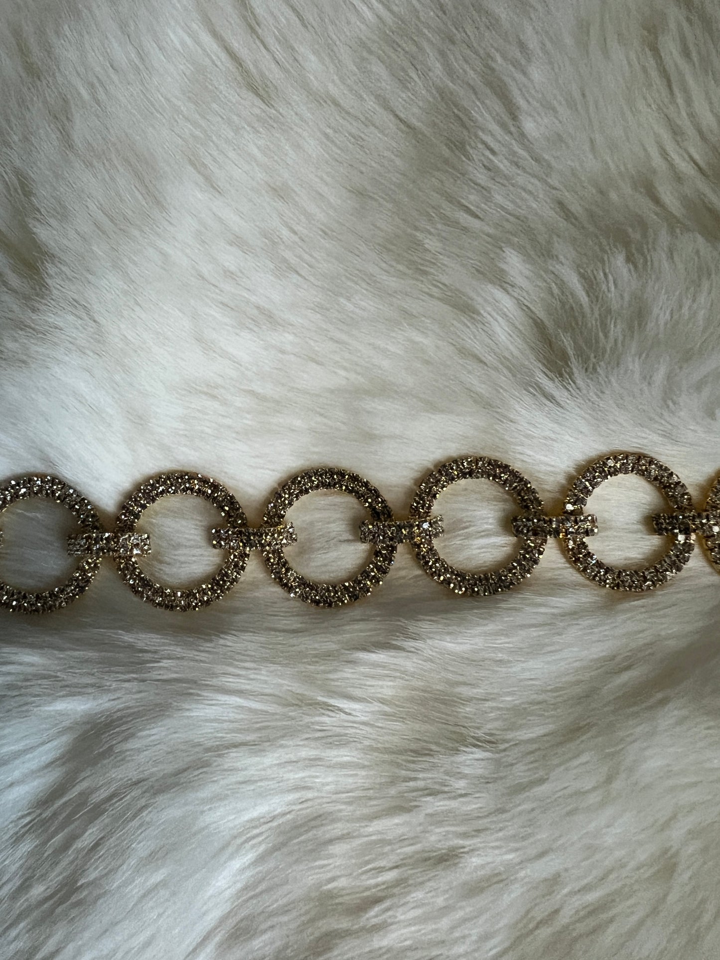 CRYSTAL GARLAND