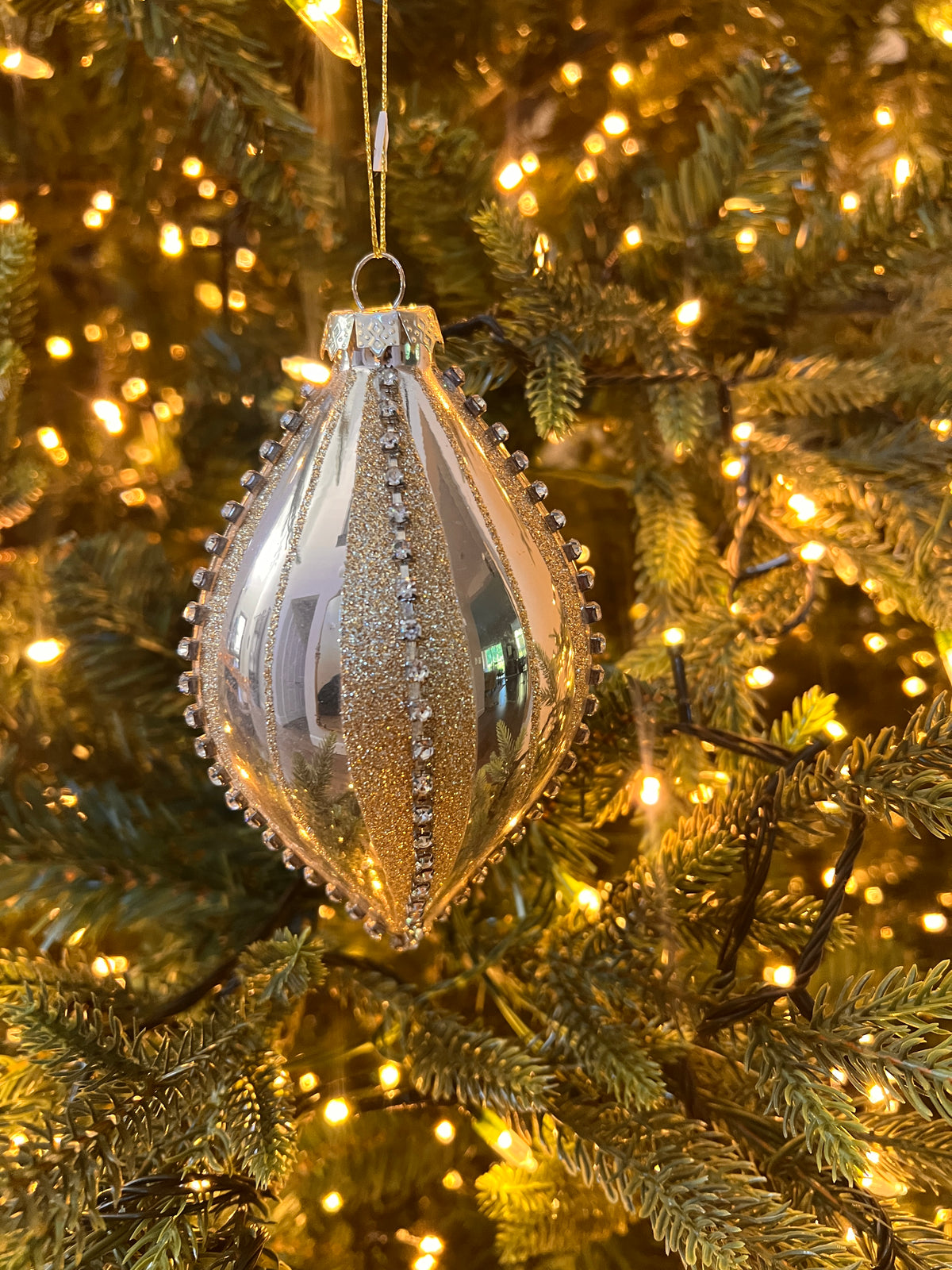 4-5.5: GLS W/DIAMOND BALL/FNL ORNAMENT( SET OF 2)