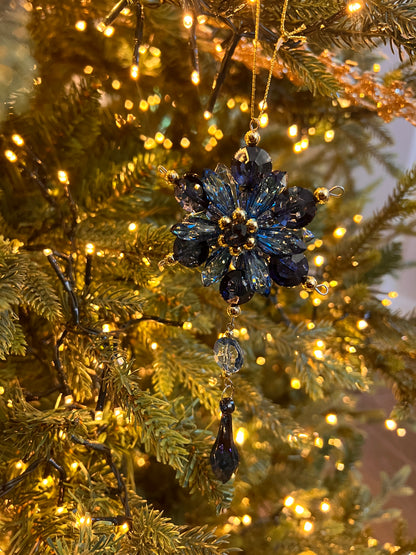 7” ACRYLIC BLOSSOM W/DROP ORNAMENT