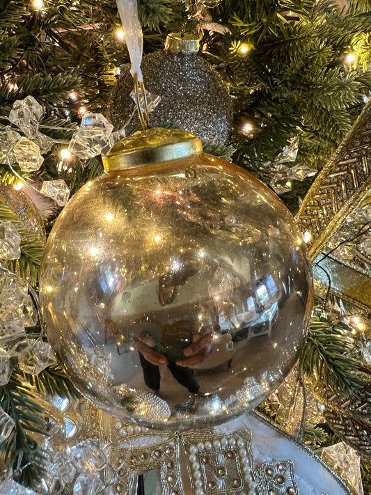 4" GLASS OMBRE" BALL ORNAMENT