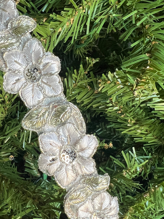 Vickerman 1.5" x 5 yd White-Silver Flower Wired Edge Christmas Ribbon