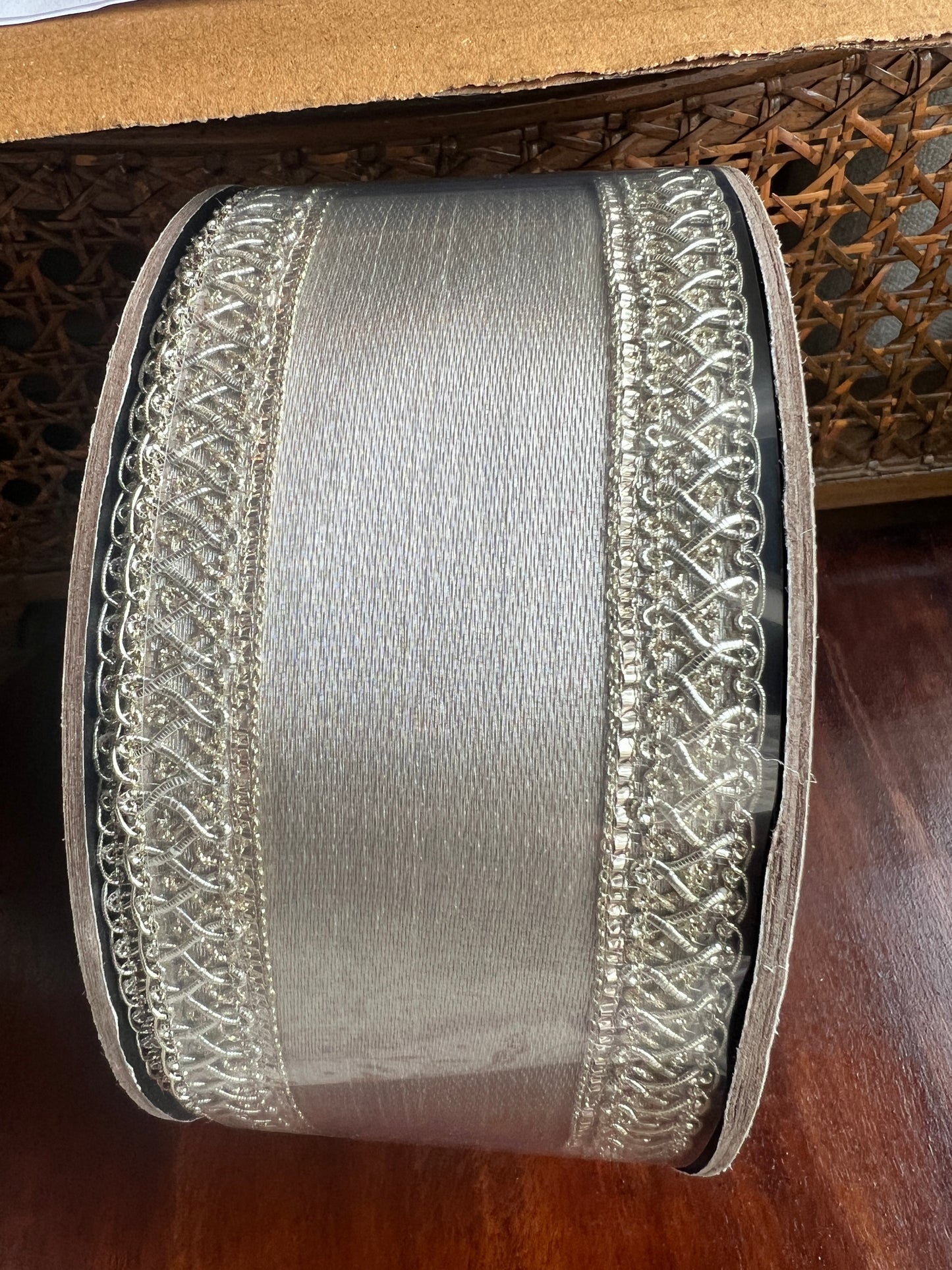 2.5" x 10yds metallic jacquard braided edge, platinum