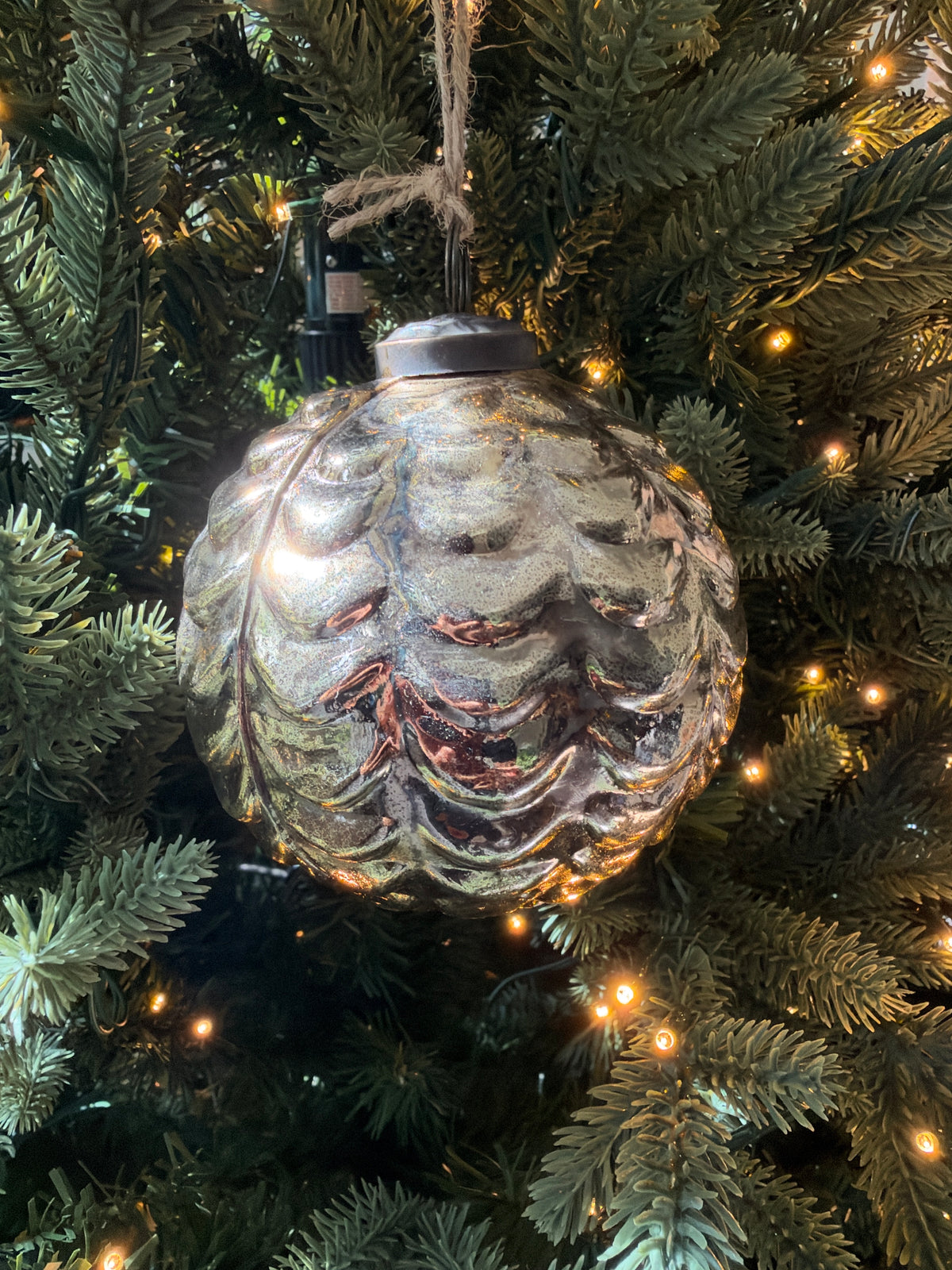 DRAPED champagne GLASS 4" ORNAMENT