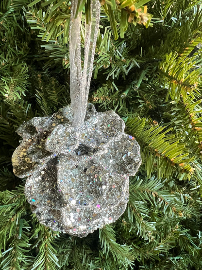 Pinecone soft blue