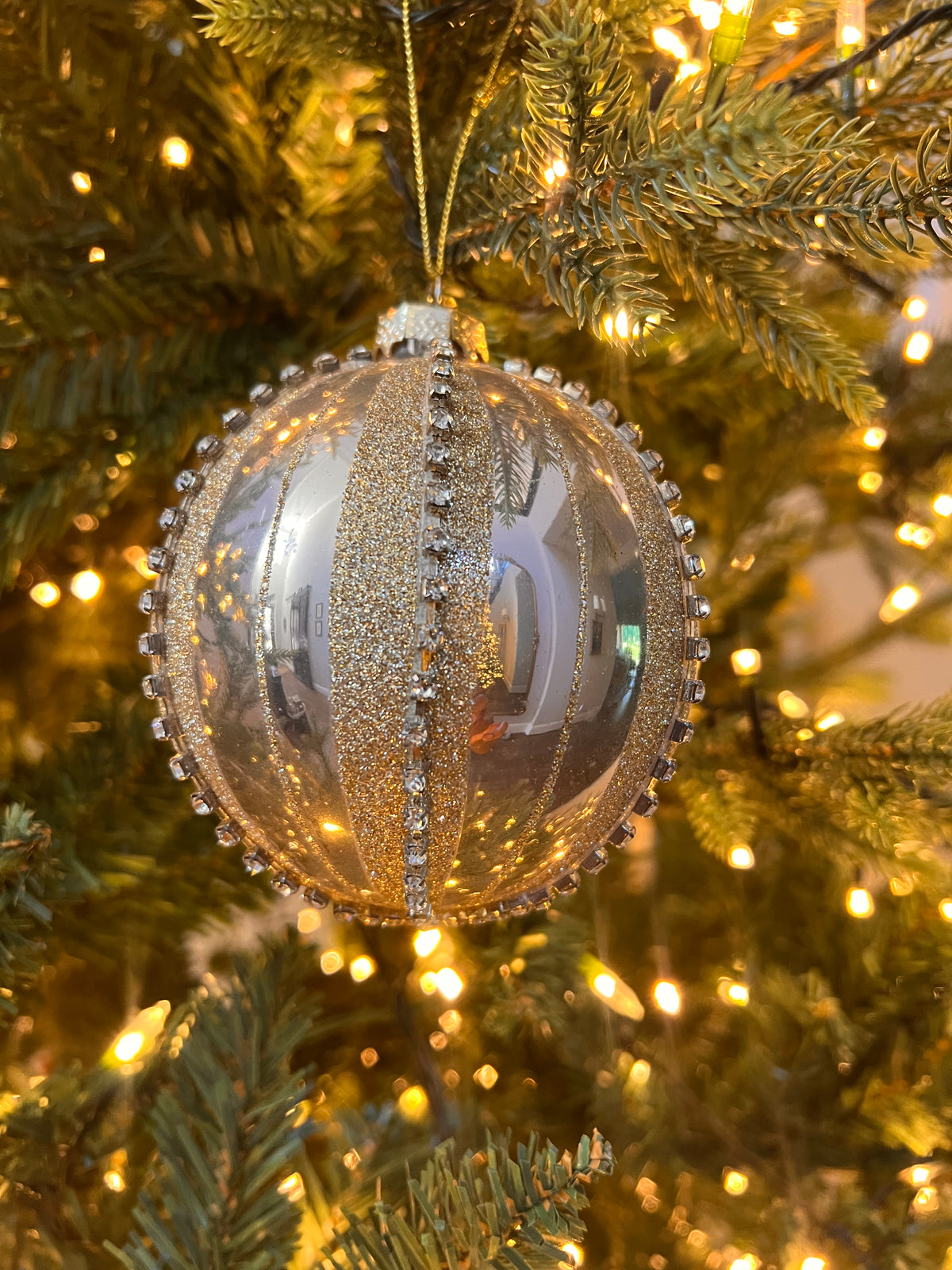 4-5.5: GLS W/DIAMOND BALL/FNL ORNAMENT( SET OF 2)